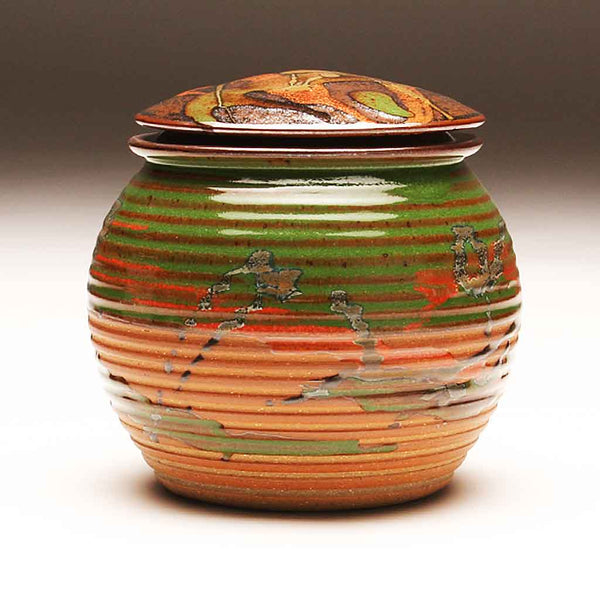GH276 Medium Groovy Covered Jar