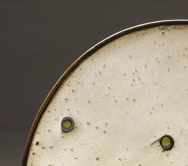 DH006 Large 15" White and Tenmoku Spotted Platter