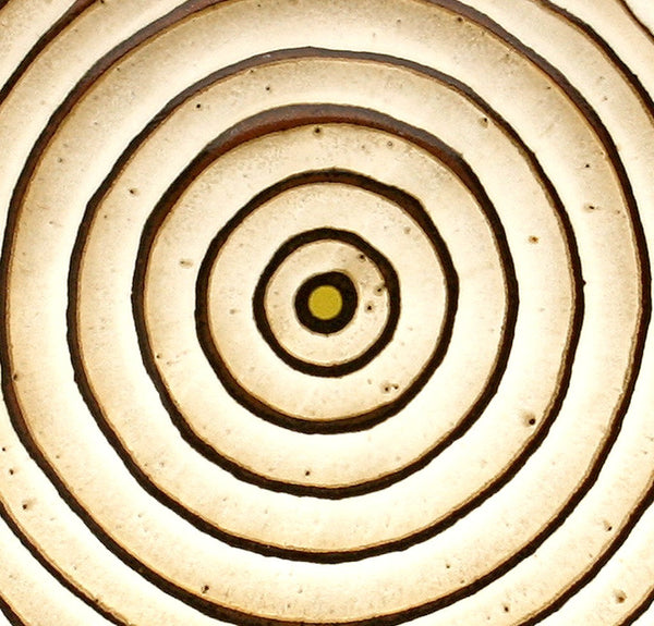 DH007 Large 15" White and Tenmoku "Eye" Platter