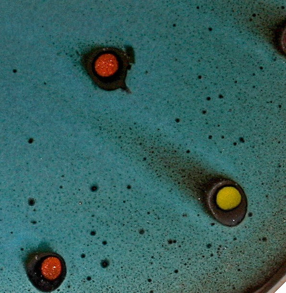 DH014 11" Platter, Teal over Black with Red and Chartreuse Spots