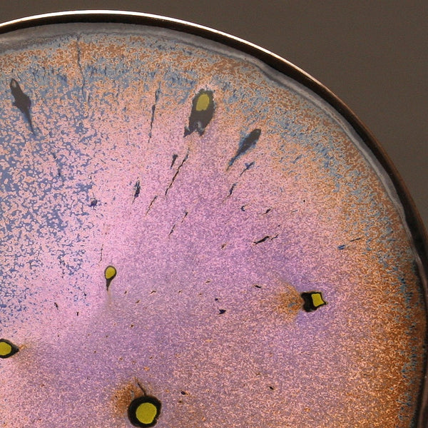 DH033 11"  Purple Spotted Platter