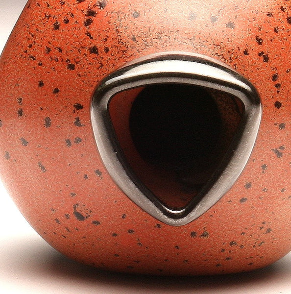 GH044 Red and Black Triangular Bottle