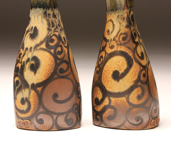 DH046 Pair of Spiral Tattoo Vases
