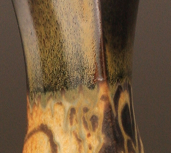 DH046 Pair of Spiral Tattoo Vases