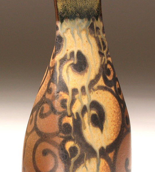 DH046 Pair of Spiral Tattoo Vases