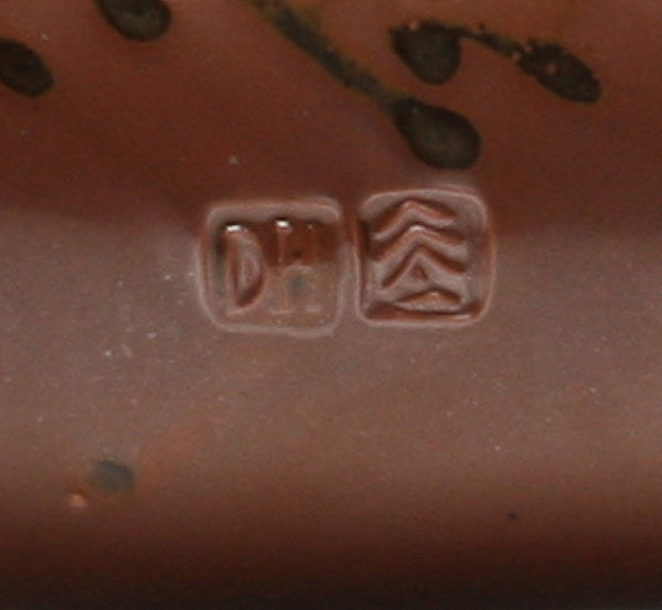 DH081 Relish Tray with Green and Deep Red Glazed Pattern