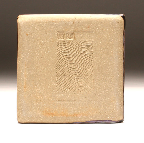 DH089 Purple Spotted Square Plate 8" x 8"