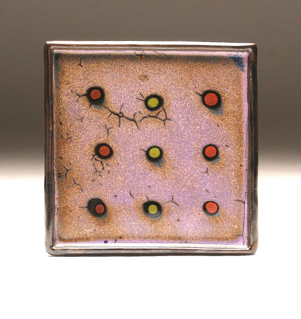 DH090 Purple Spotted Square Plate 8" x 8"