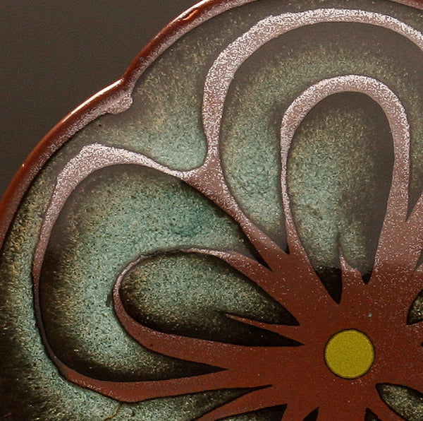 DH095 Teal and Tenmoku Flower