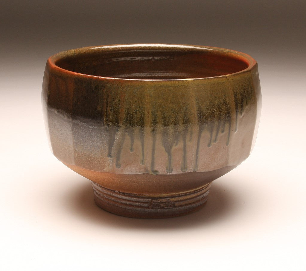 GH001 Large Cut-Sided Bowl with Sixteen Facets