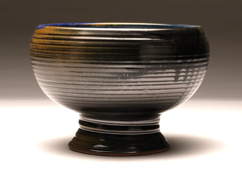 GH003 Large Pedestal Bowl