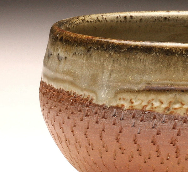 GH036 Chattered Woodfired Bowl