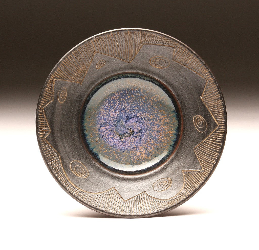 GH037 Small Carved Rim Bowl