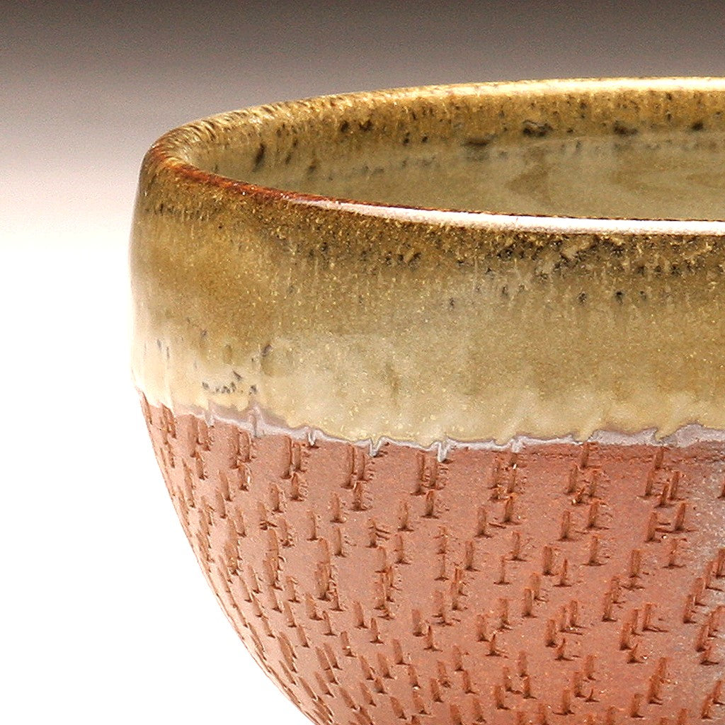 GH038 Small Wood Fired Bowl Chattered Texture