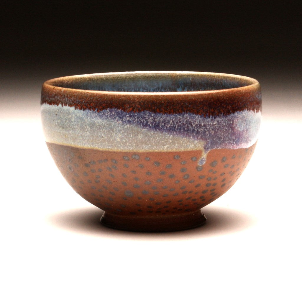 GH040 Beautiful Bowl with Spots