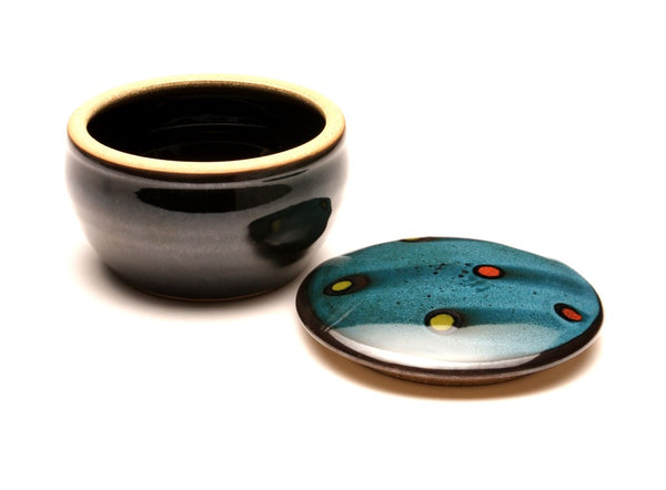 GH051 Teal and Black Covered Box