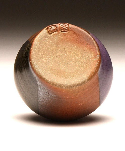 GH061 Small Nice Bottle Black and Purple
