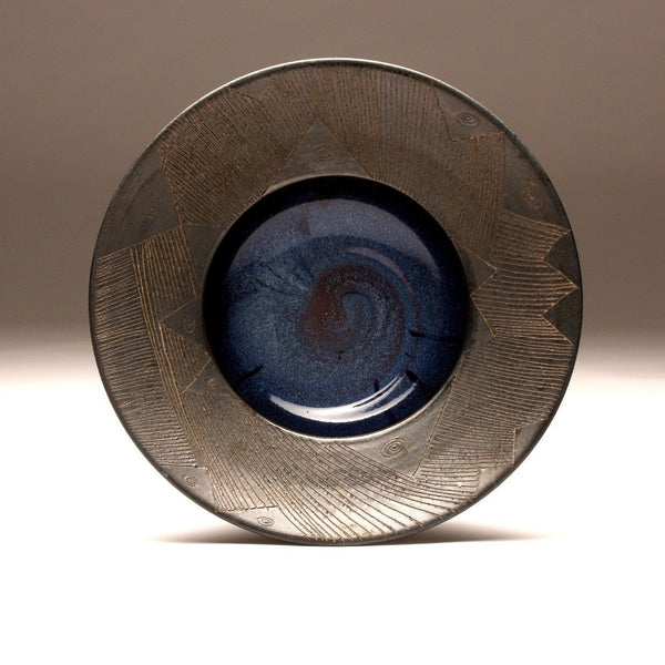 GH064 Large Flat Carved Rim Bowl