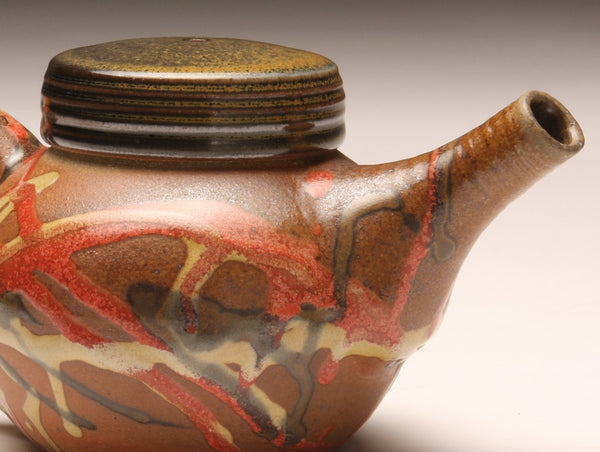 GH091  Carnival Teapot