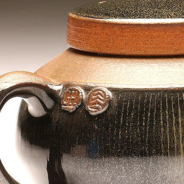 GH101 Large Fluted Teapot