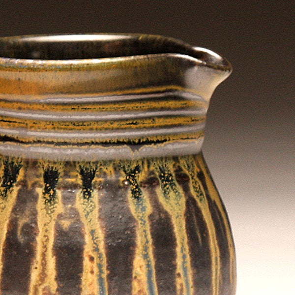 GH208 quart pitcher woodfired black and gold