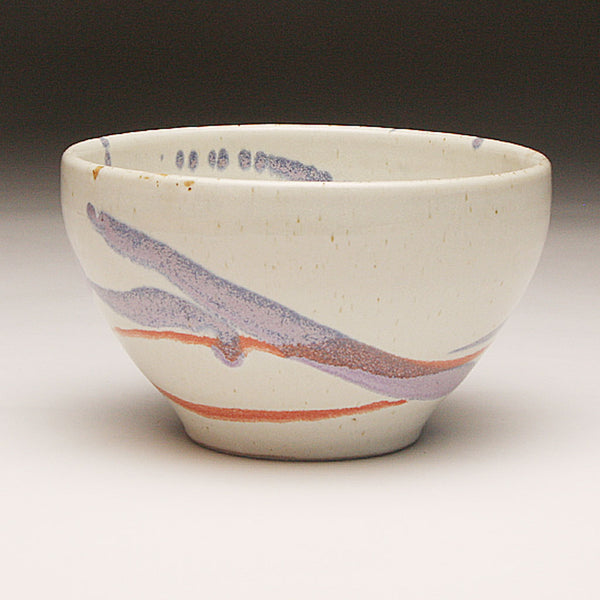 GH221 medium white trailed carnival bowl