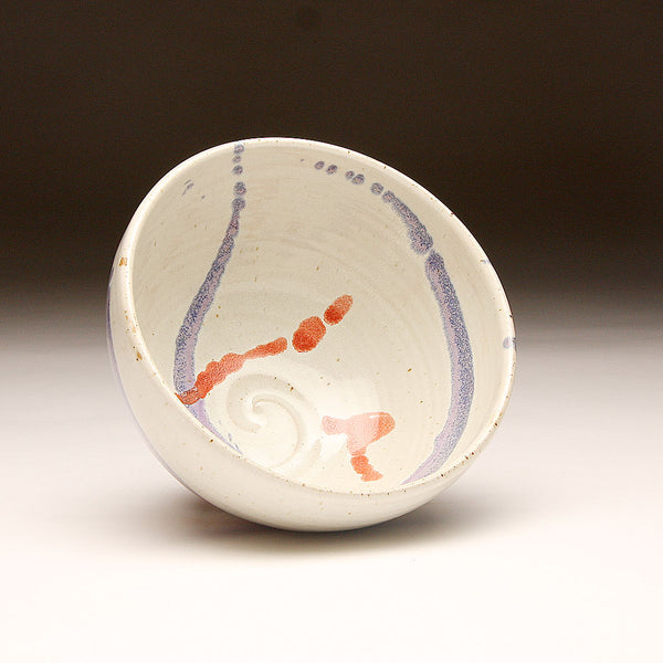 GH221 medium white trailed carnival bowl