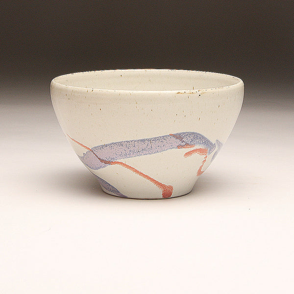 GH222 medium white trailed carnival bowl