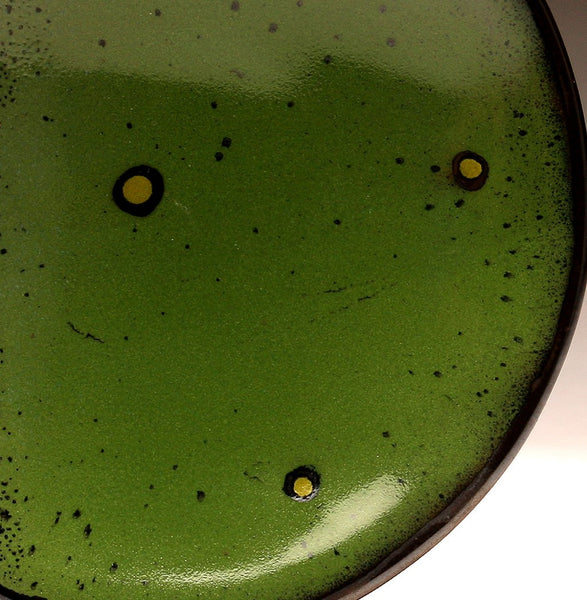 DH018 11" Green Platter with Black and Chartreuse Spots