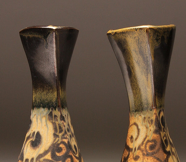 DH046 Pair of Spiral Tattoo Vases