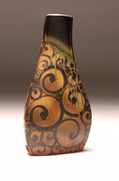 DH047 Large Spiral Tattoo Vase