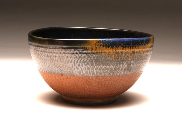 GH005 Medium Chattered Bowl