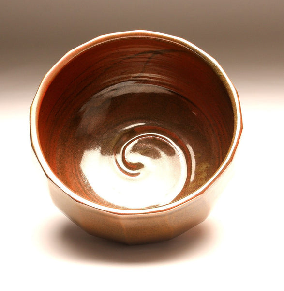 GH001 Large Cut-Sided Bowl with Sixteen Facets