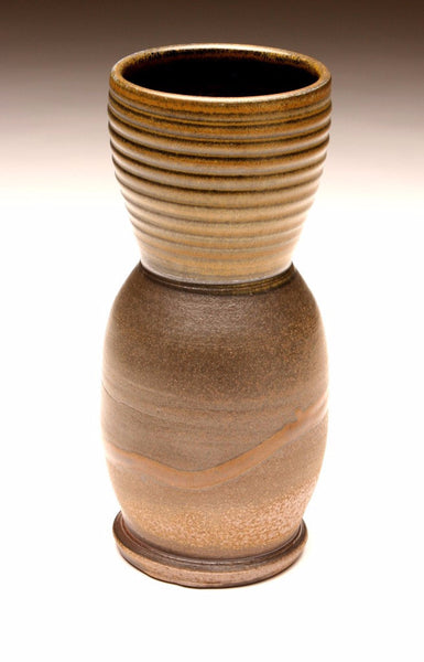 GH015 Slip-Trailed Vase