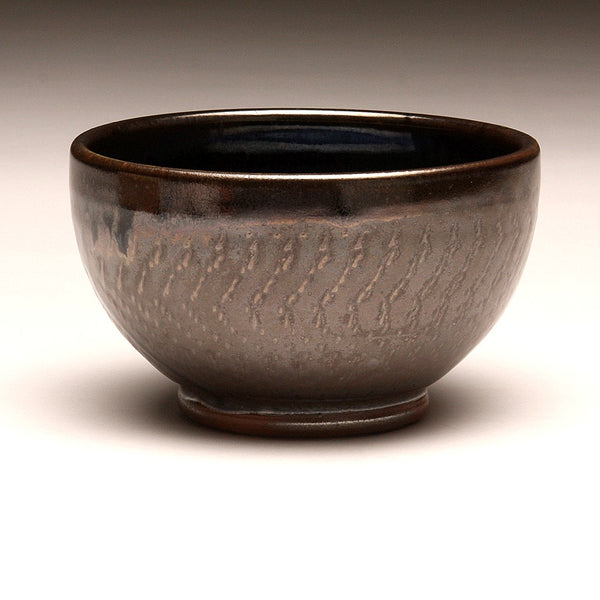 GH068 Small "Chattered" Bowl