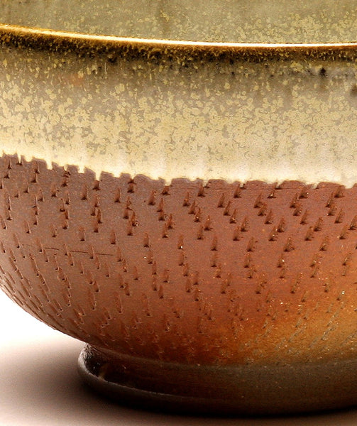 GH032 Small Wood Fired Bowl Chattered Texture